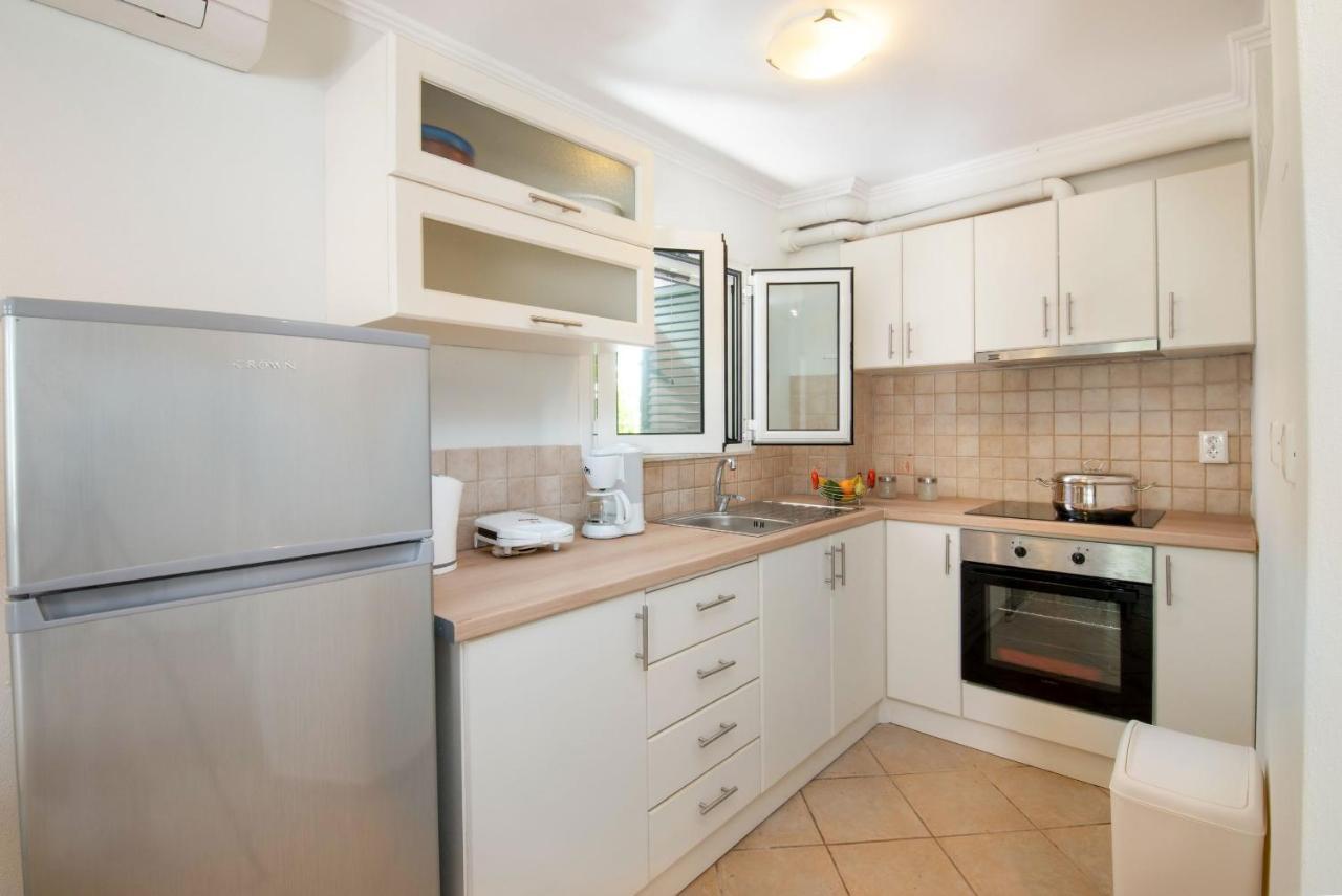 Doras House Apartment ไกออส ภายนอก รูปภาพ